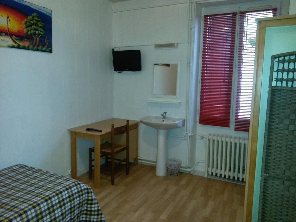 Hotel Le Tram Fontaine  Chambre photo
